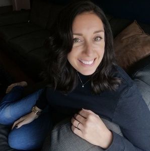 Meet your Posher, Isabelle